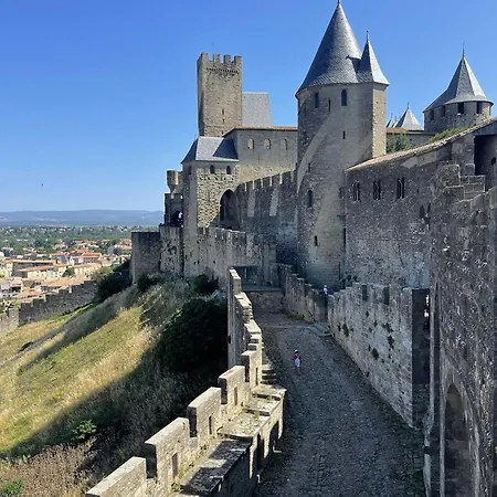 3 Etoiles Au Bord Du Canal Du Midi